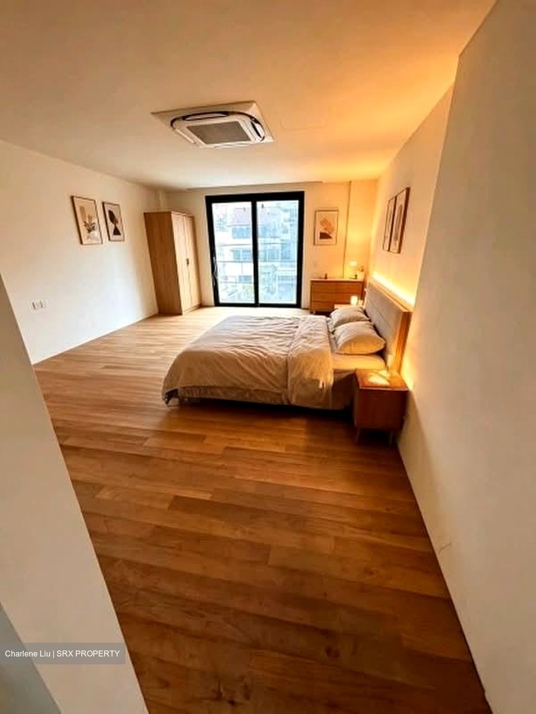 Charlton Park (D19), Terrace #593073121